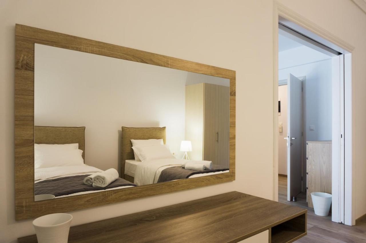 Comfort Zone Apartment In The Heart Of Athén Kültér fotó